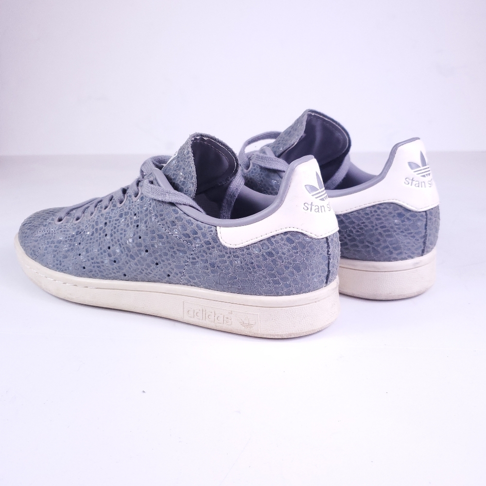 Adidas Stan Smith Grey Sneakers - Picture 2 of 12